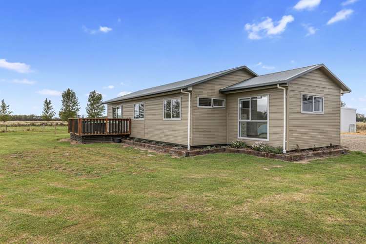 49 Factory Road Sefton_19