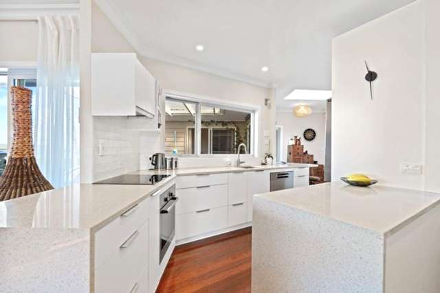 108 Beach Road Onerahi_4