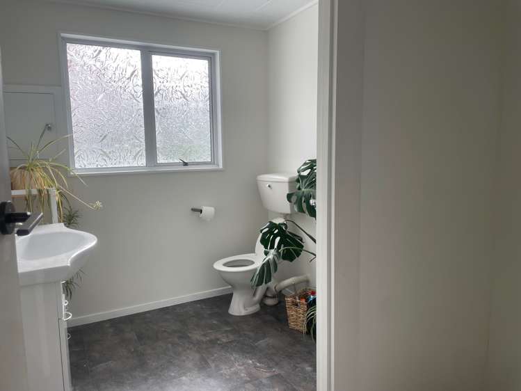 22a Norman Street Tainui_9