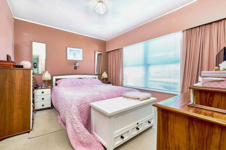 1/60 Taharoto Road Takapuna_8