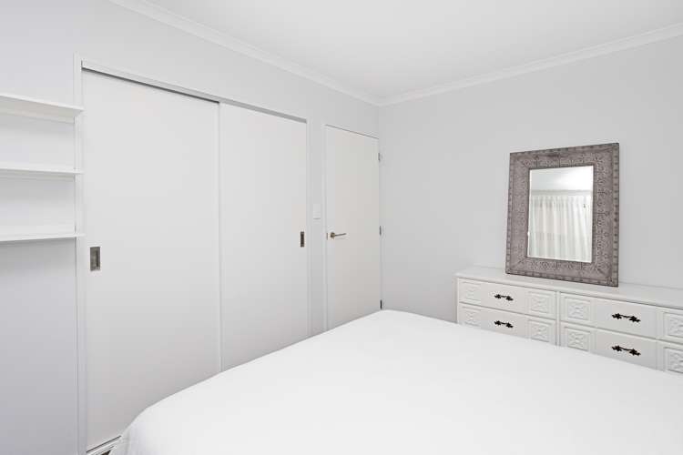 18 Lowe Street Avenal_14