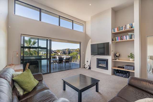8/73 South Highway - Sovereign Pier Whitianga_3