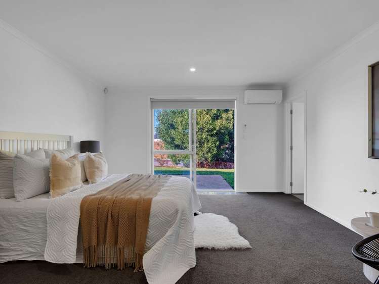 26 Blackwood Crescent Glenview_13