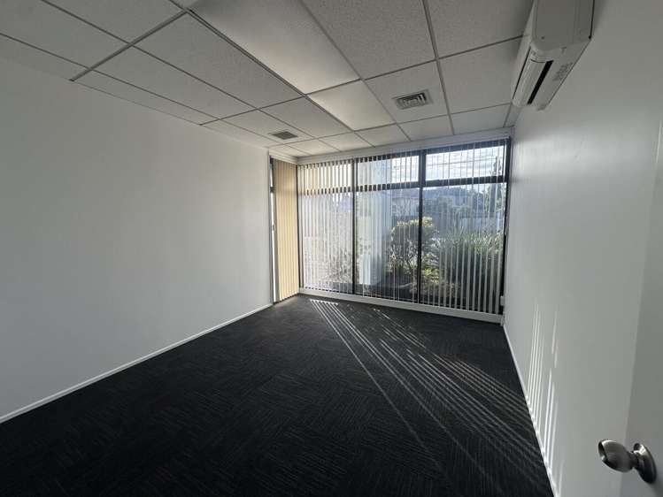 79 Rockfield Road Penrose_1