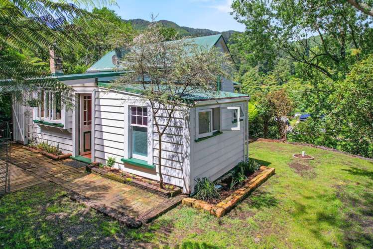 11 Moresby Street Karangahake_19