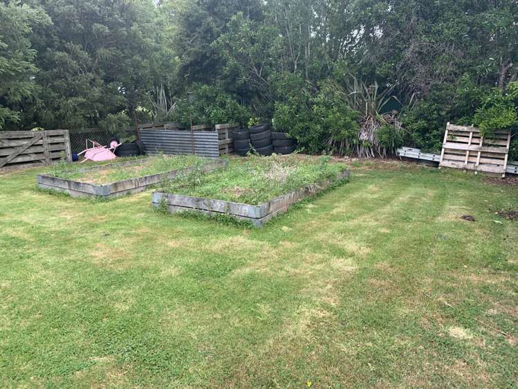 11 Calder Street Owaka_12