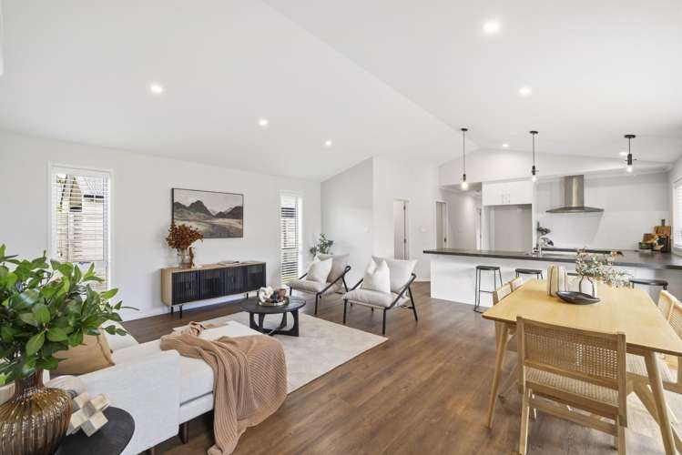 14 Gabriela Close Pyes Pa_5