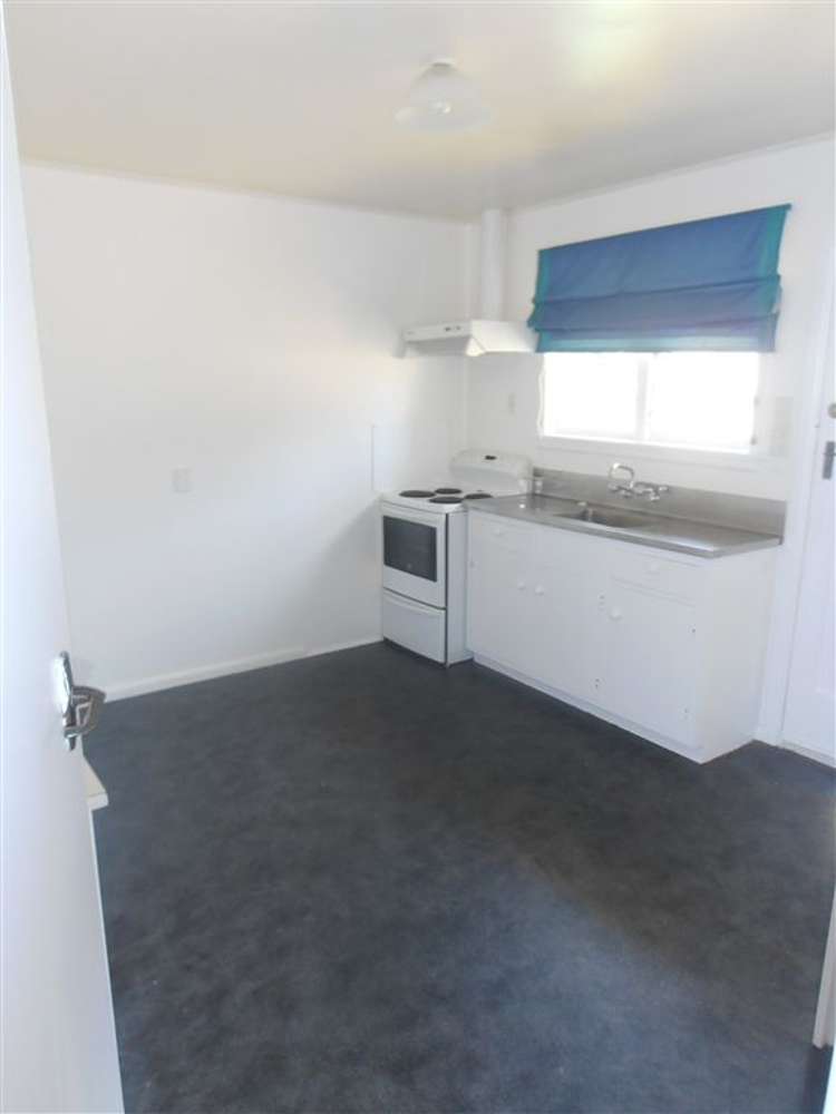 3/129 Geraldine Street Edgeware_3