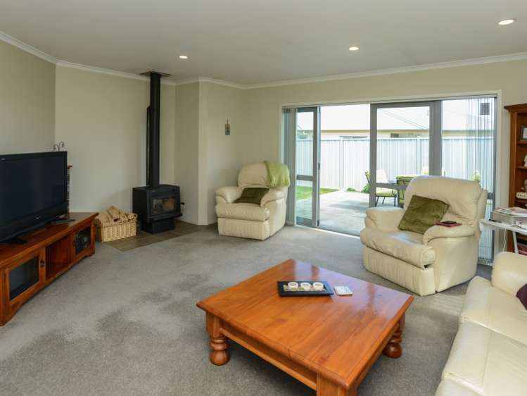 6 Highgrove Place Waipukurau and Surrounds_8