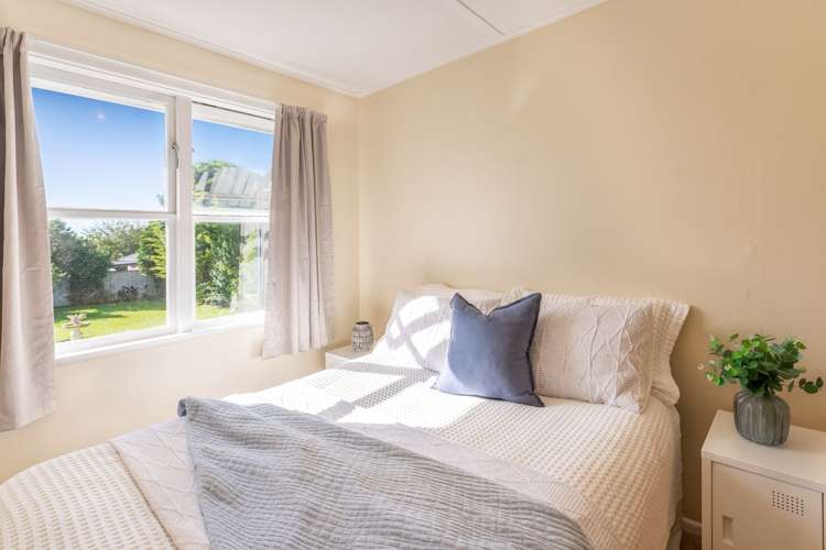 6 Kaitawa Crescent Paraparaumu_10
