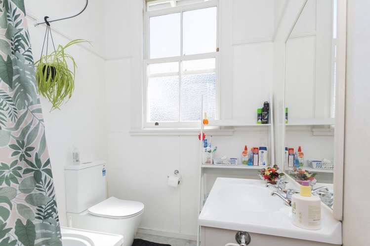 17 School Road Te Hapara_13