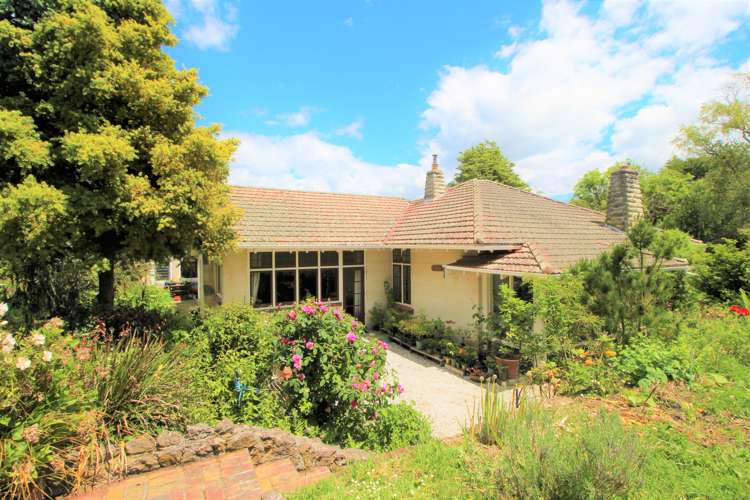 15 Awamoa Road_0