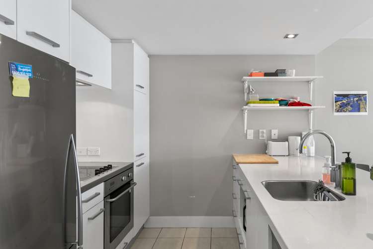 11/370 Oriental Parade Oriental Bay_6