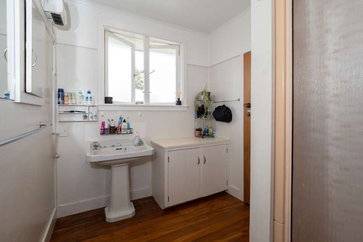 35 Reid Crescent Allenton_11