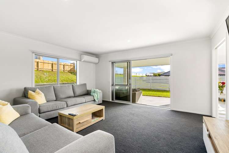 76 Stace Hopper Drive One Tree Point_11