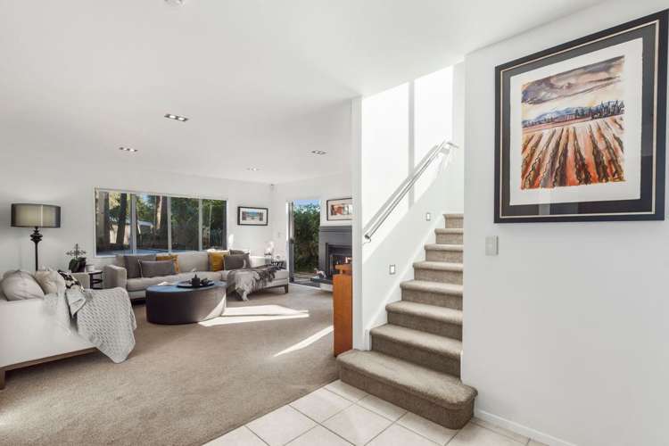 2/25 Napier Avenue Takapuna_13