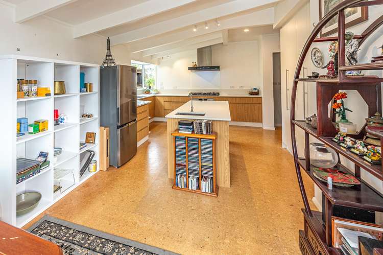 46 Mount View Road Bastia Hill_10