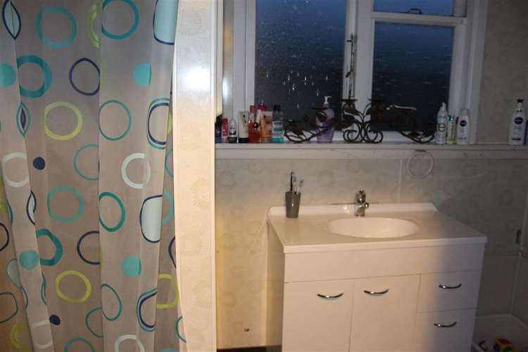 89 Chaucer Street Milton_14