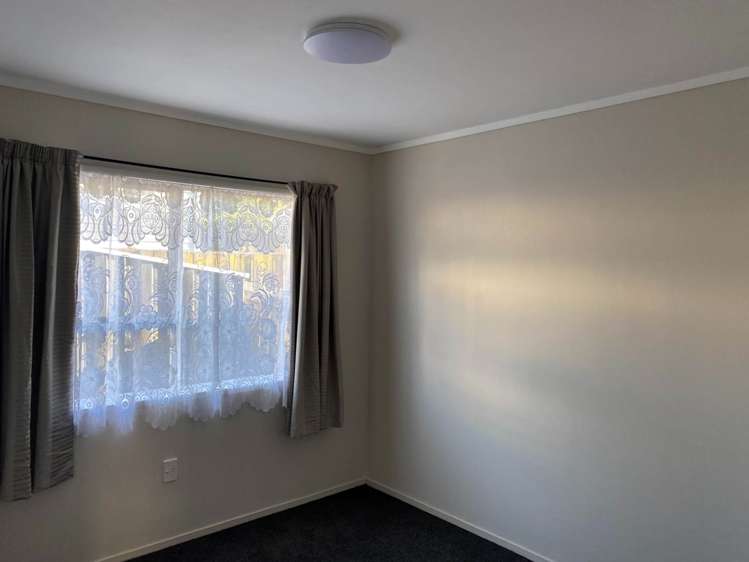 7 Volante Avenue Wattle Downs_10