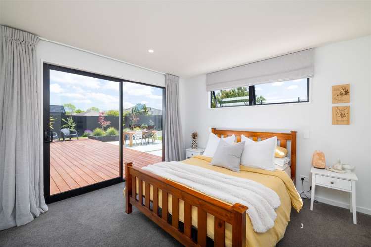 9 Russ Drive Lincoln_11