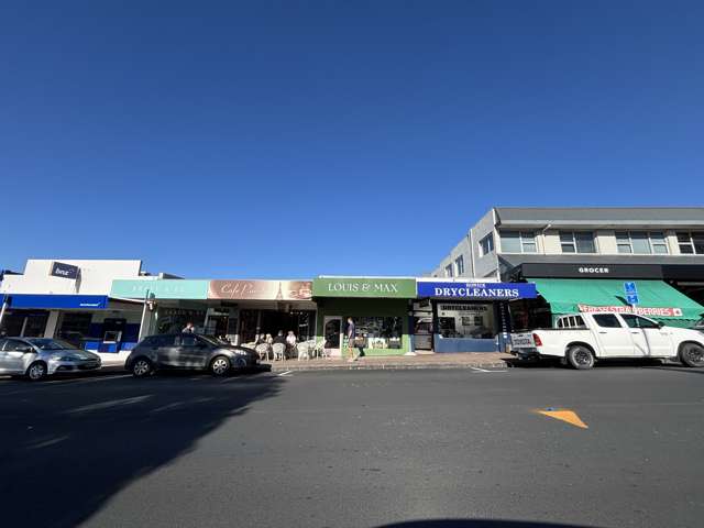 Shop 3/37 Picton Street Howick_2