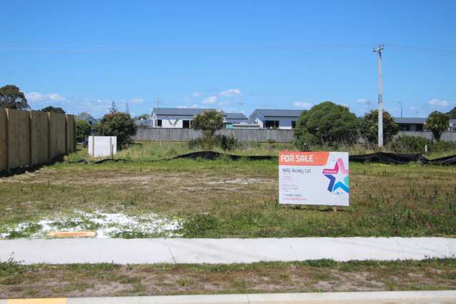 13 Sandy Place Waihi Beach_1