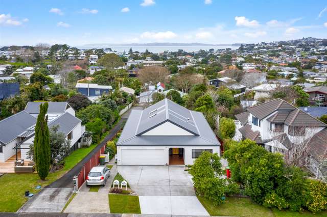 32 Rosario Crescent Red Beach_4