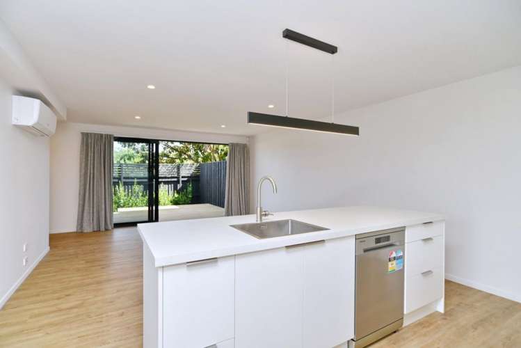 4/71 Sullivan Avenue Woolston_3