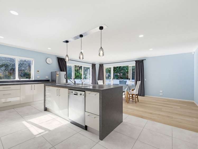 3 Howith Street Flat Bush_3