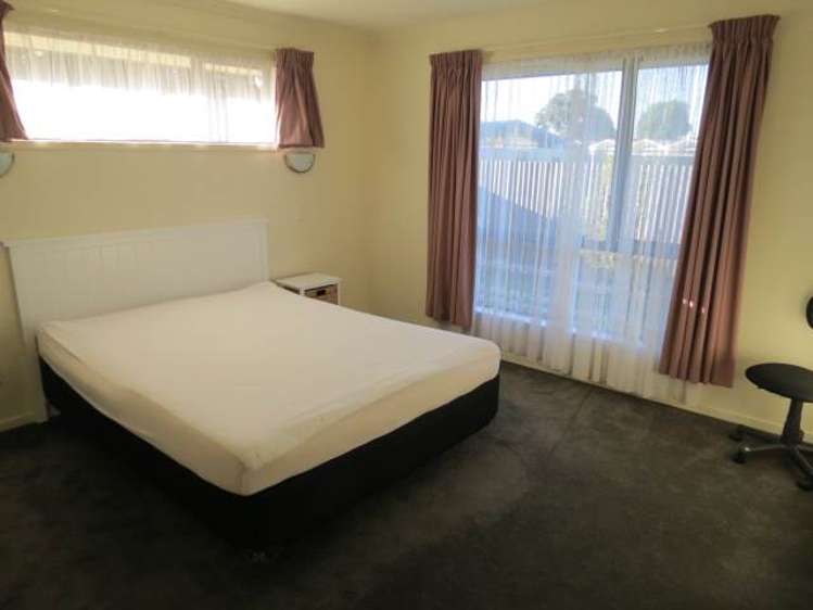 62a Beach Road Pahurehure_8