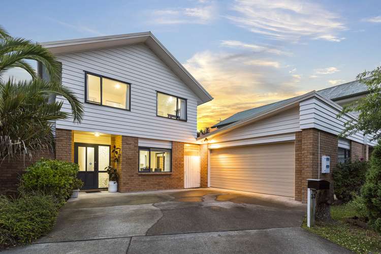 13 Pyramid Place Glen Eden_26