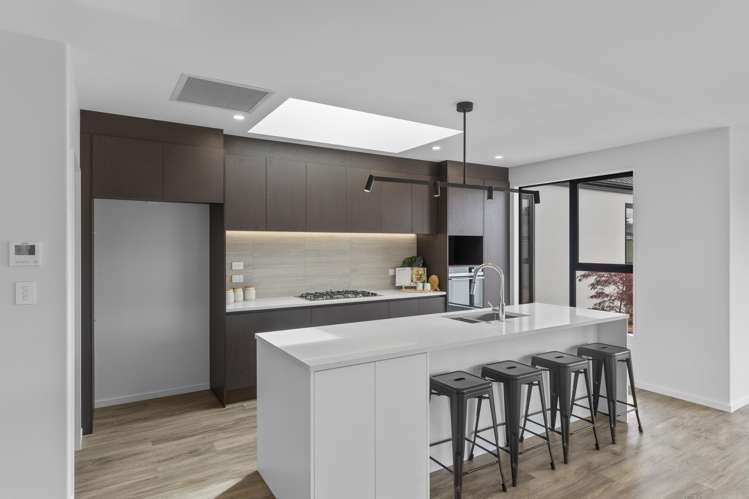 11 Lorenzos Lane Halswell_8