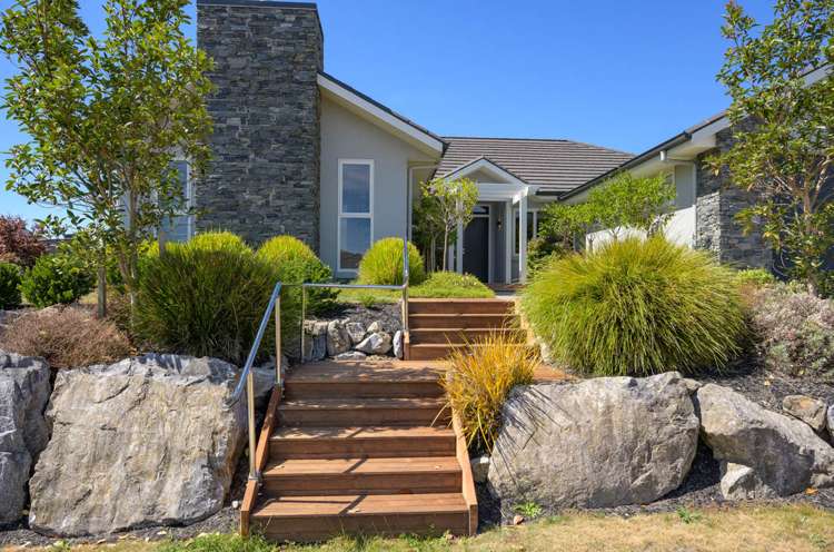 55 Fairose Drive Richmond_3