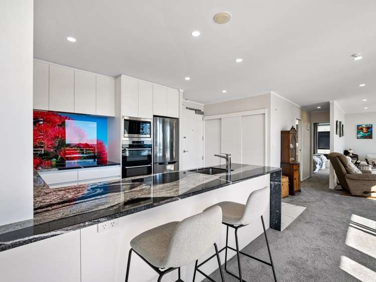 405/23 Maunganui Road Mt Maunganui_4