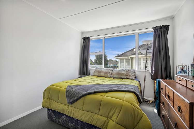 6 Malone Place Hawera_9