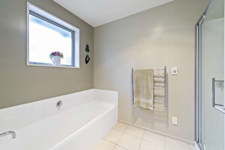 2/1135 Goulds Road Rolleston_21