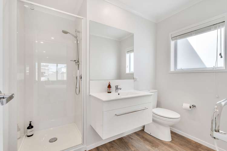 147 The Fairway Matarangi_15