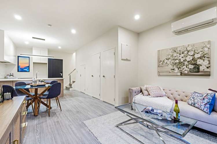 7/9 Peace Avenue Mount Wellington_5