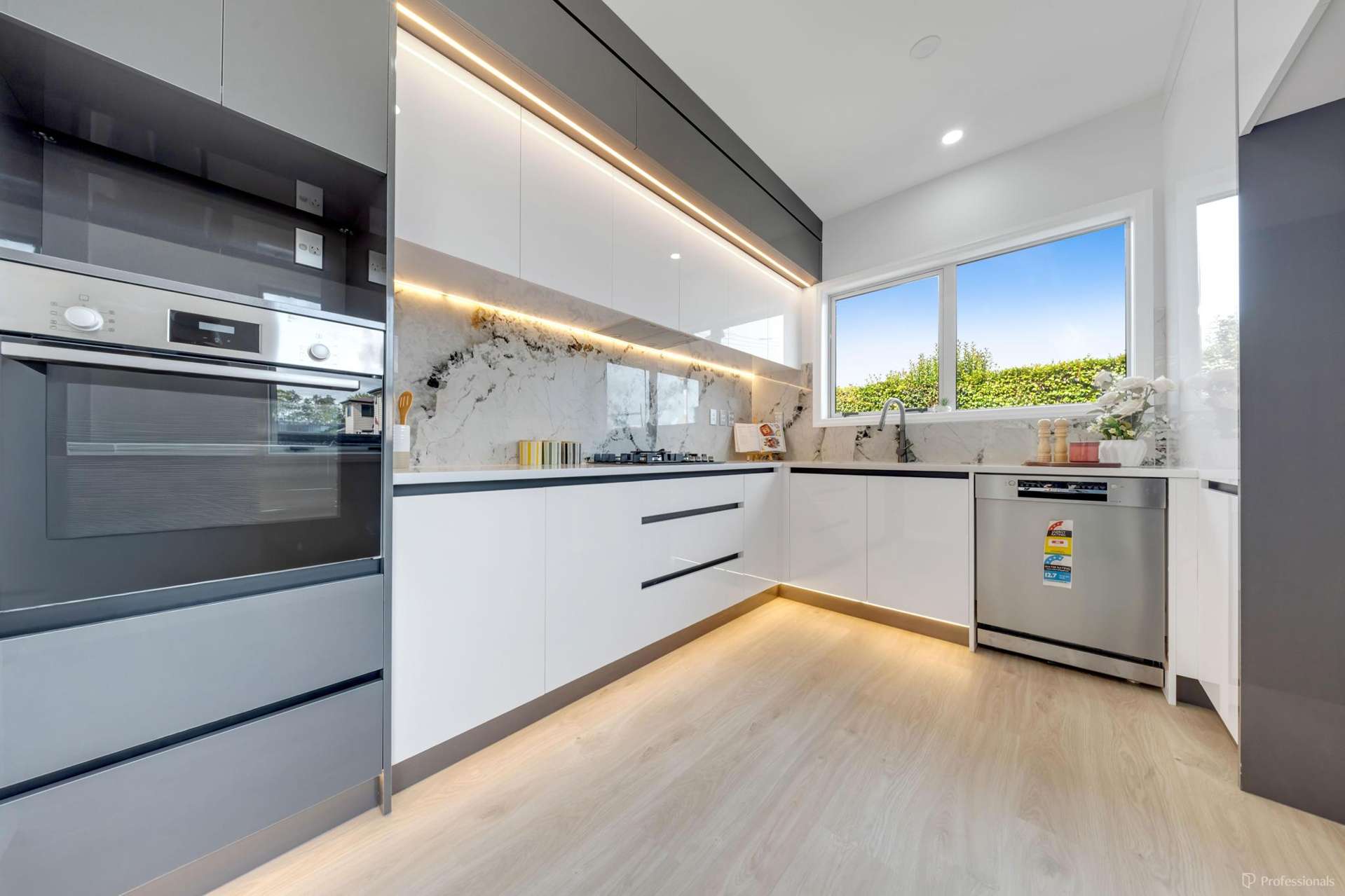 146B & C Browns Road Manurewa_0