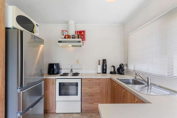 93 Sykes Road Manurewa_12