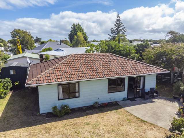 9B Rodney Grove Paraparaumu_1