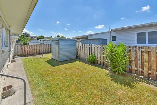 3/27 South Street Papakura_1