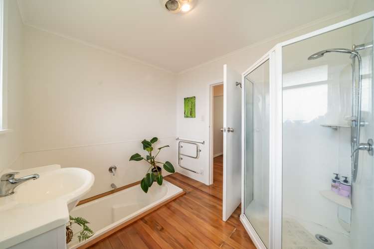 69 Moeraki Road Maoribank_6