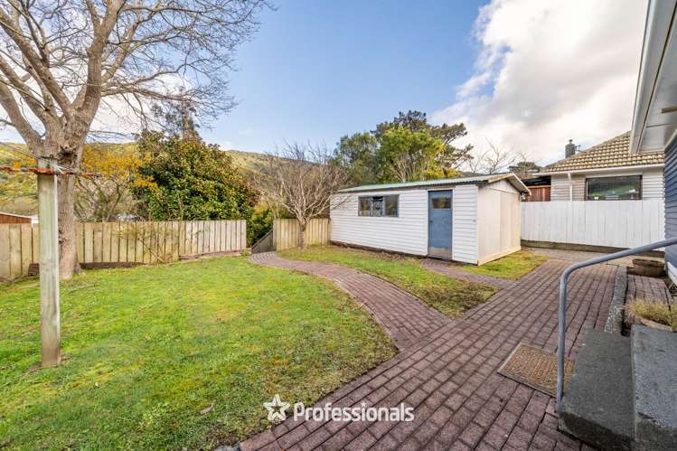 98 Wood Street Wainuiomata_19
