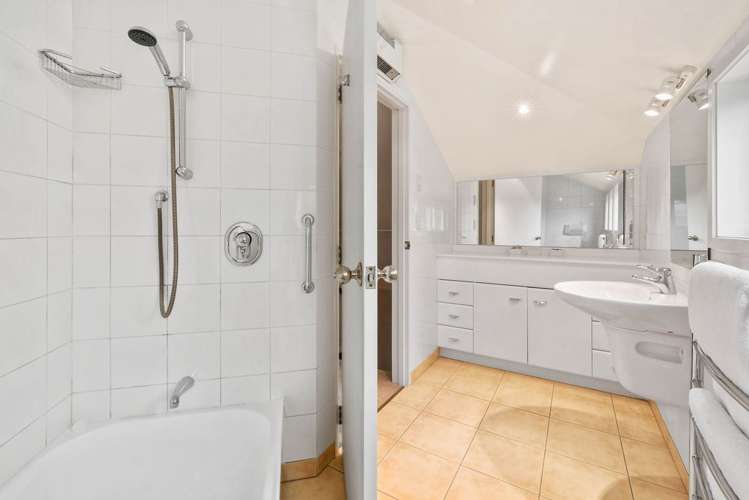 51 Skinner Crescent Lake Hawea_14