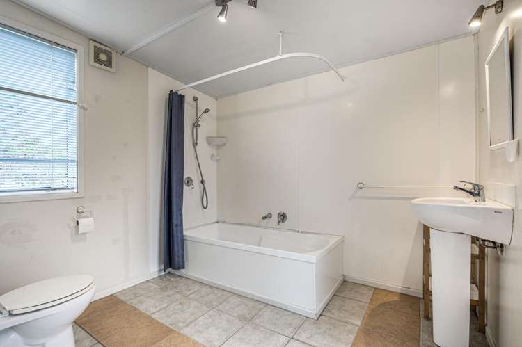 28 Eden Terrace Onetangi_11