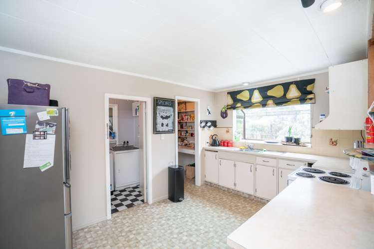 9 Huia Street Pahiatua_8