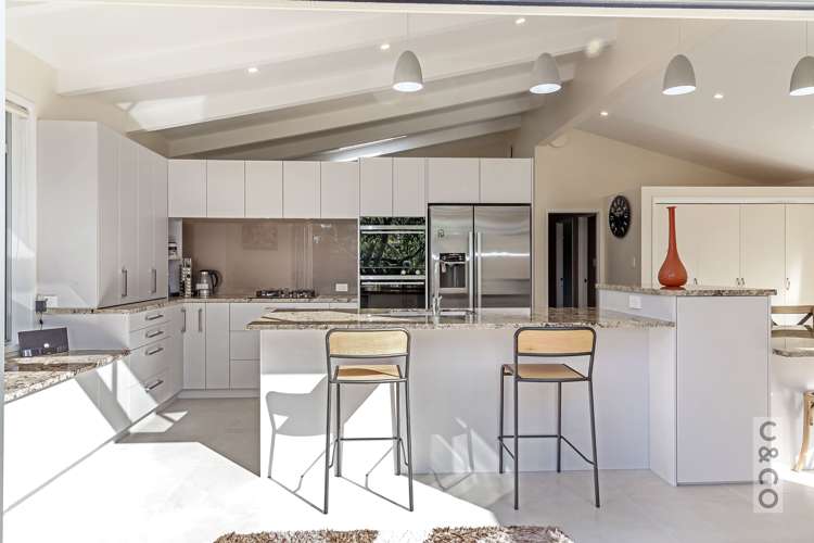 584 Ridge Road Riverhead_5