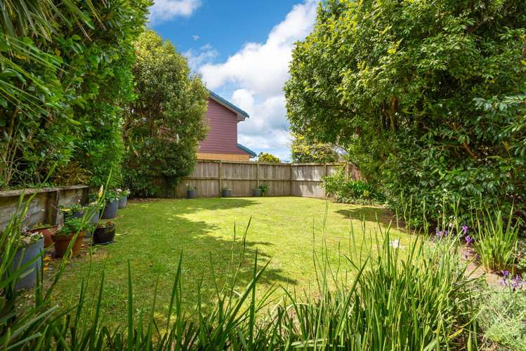 33B Masterton Road Rothesay Bay_24