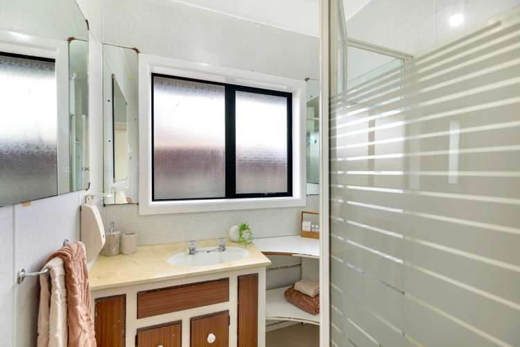 12 Brockenhurst Street Aranui_12